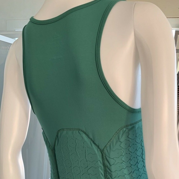 Adidas Techfit ClimaCool Compression Padded Tank - Picture 4 of 8